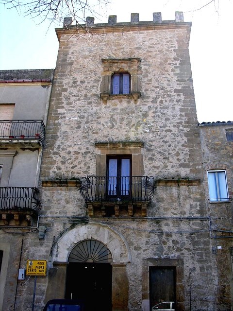 PIAZZA ARMERINA torre del Padre Santo